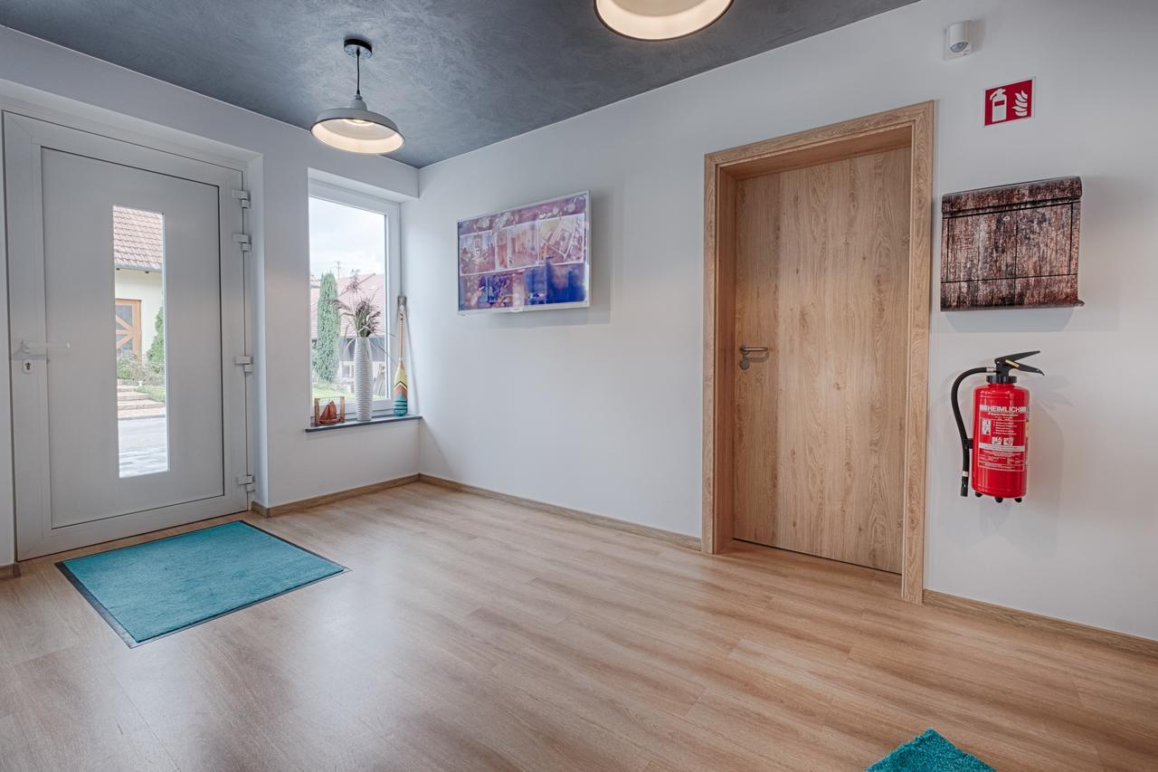 Pension Breitenauer See Hosslinsulz ภายนอก รูปภาพ